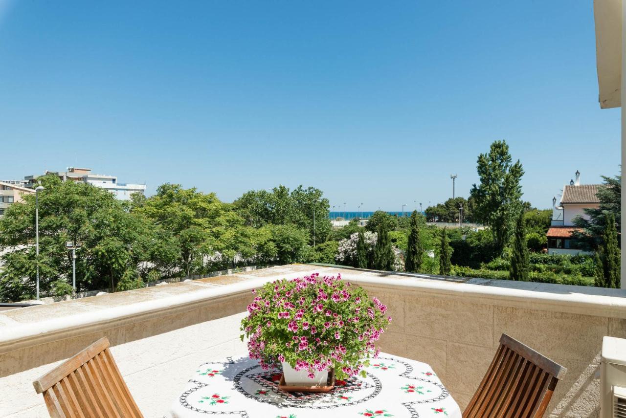 شقة Casa Torre Di Specchio 2 Con Piscina باري المظهر الخارجي الصورة