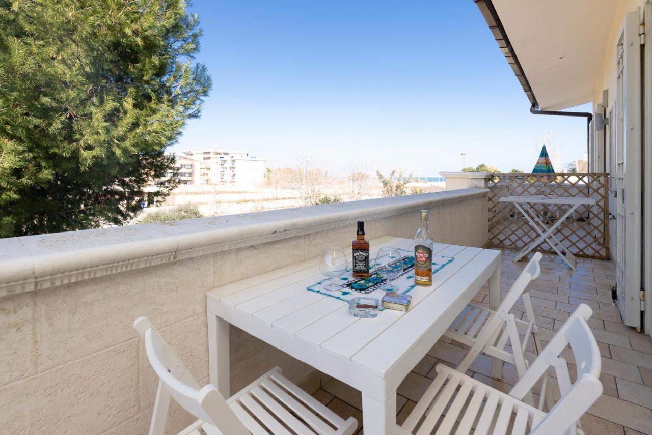 شقة Casa Torre Di Specchio 2 Con Piscina باري المظهر الخارجي الصورة