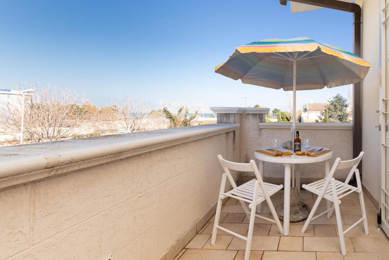 شقة Casa Torre Di Specchio 2 Con Piscina باري المظهر الخارجي الصورة